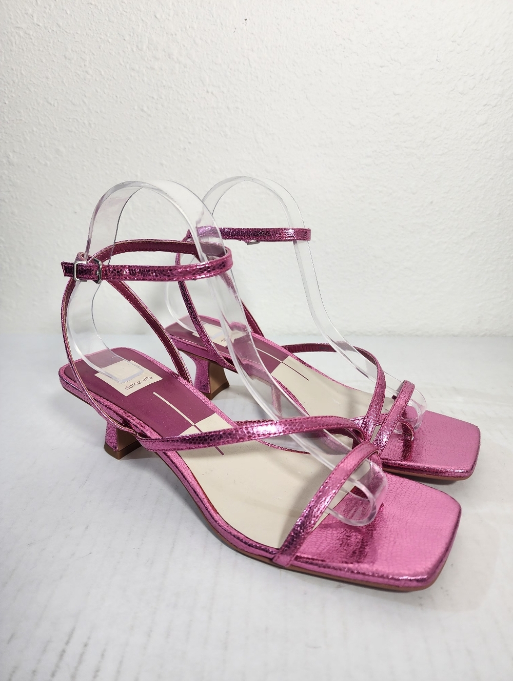 Dolce Vita Pink Metallic Strappy Sandals Kitten Heel Size 8